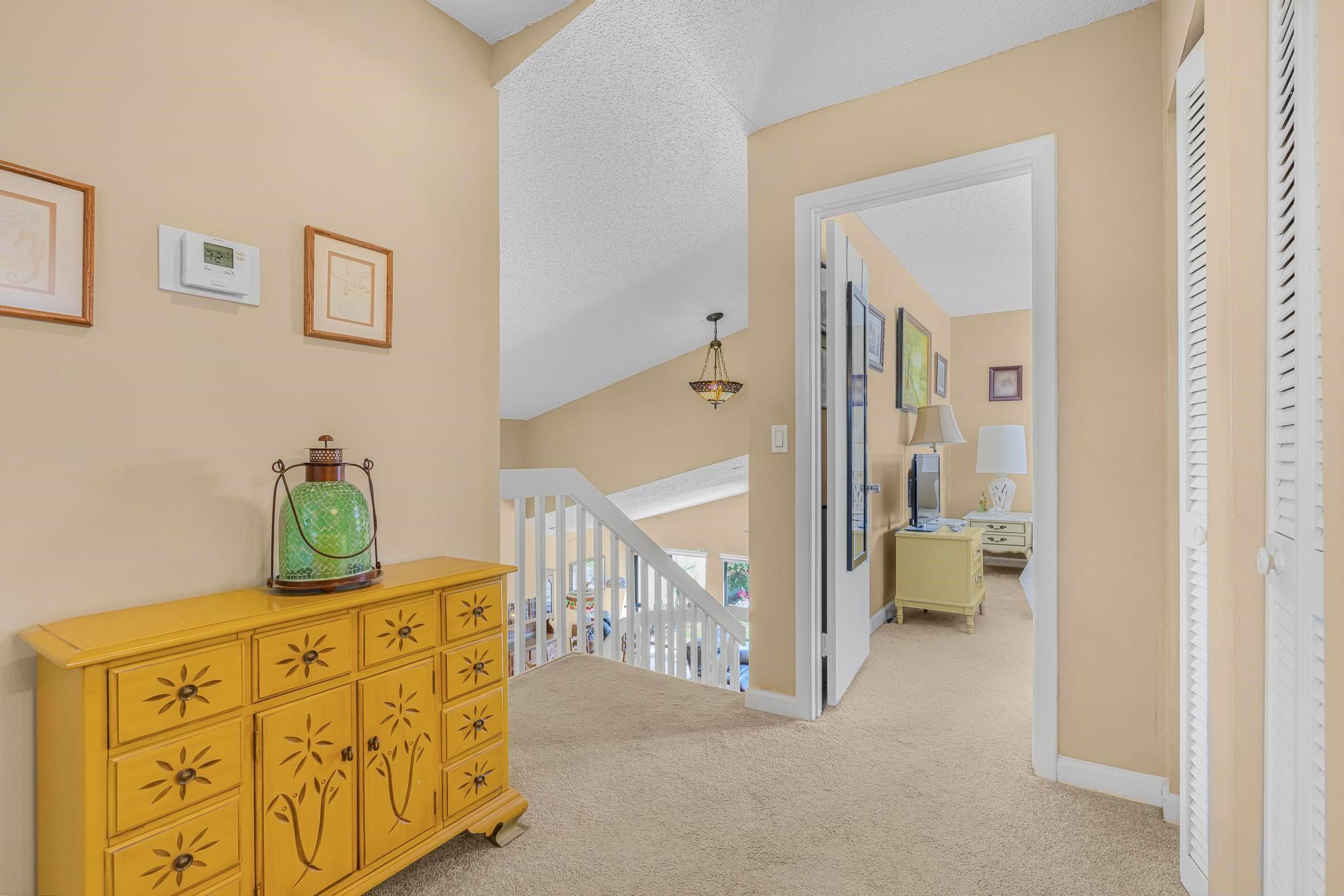 1075 NW 19th Ter