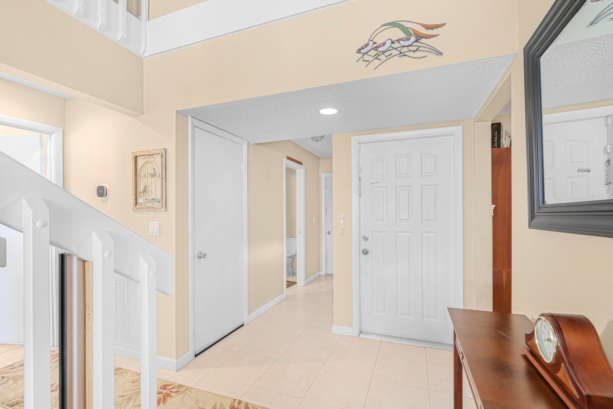 1075 NW 19th Ter