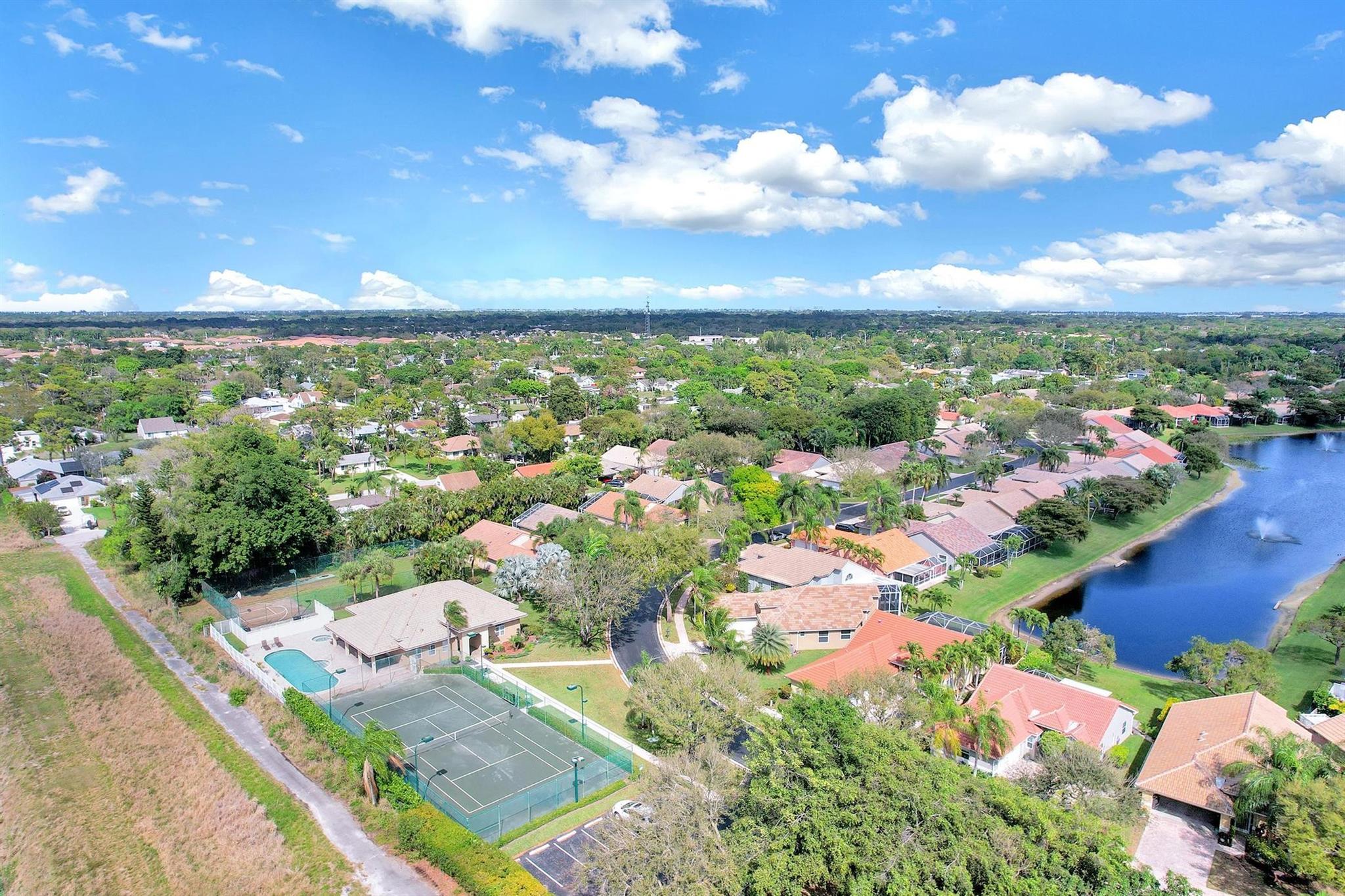 5445 Grande Palm Cir