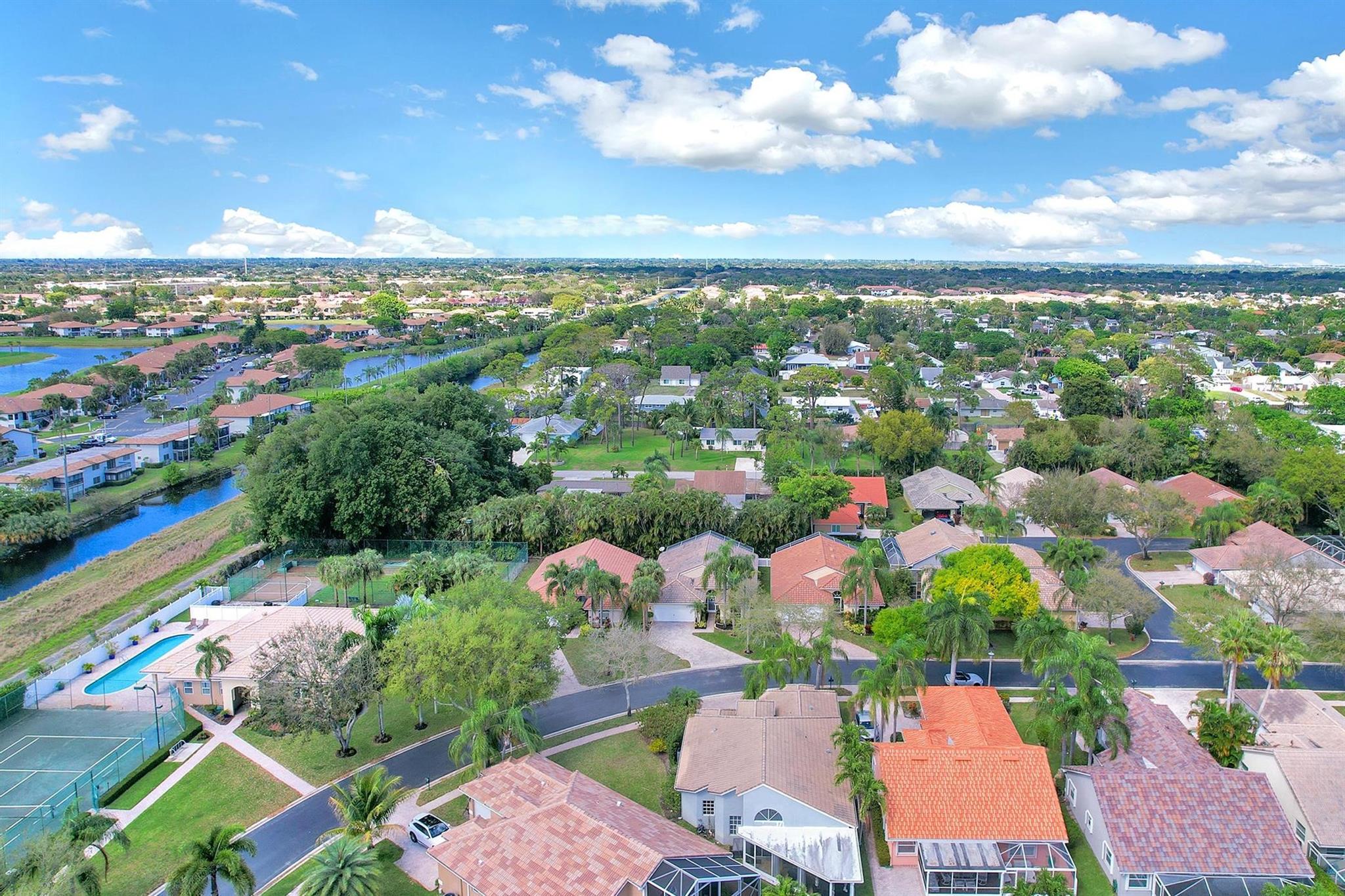 5445 Grande Palm Cir