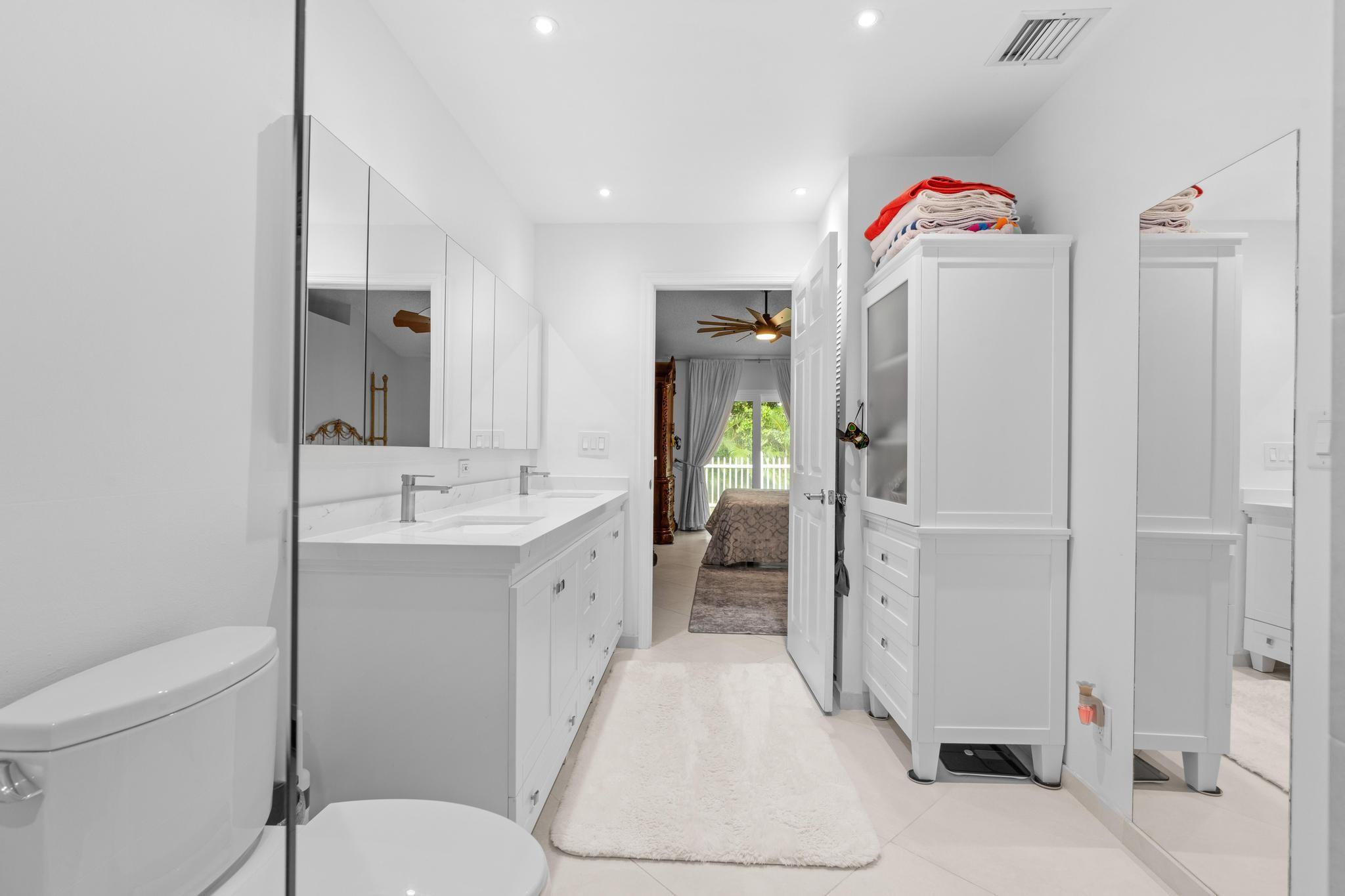 5403 Grande Palm Cir