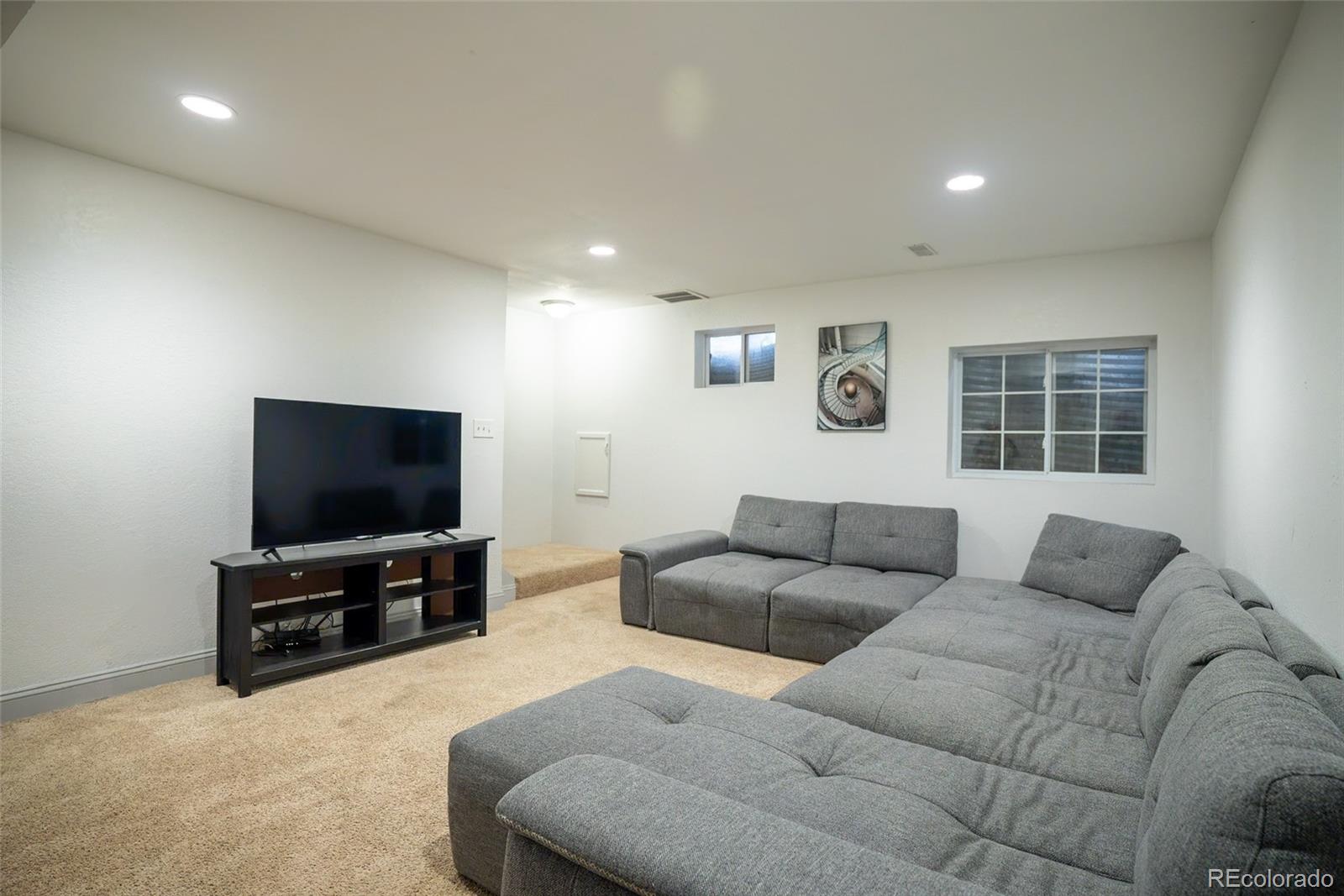 4107 S Rifle Way