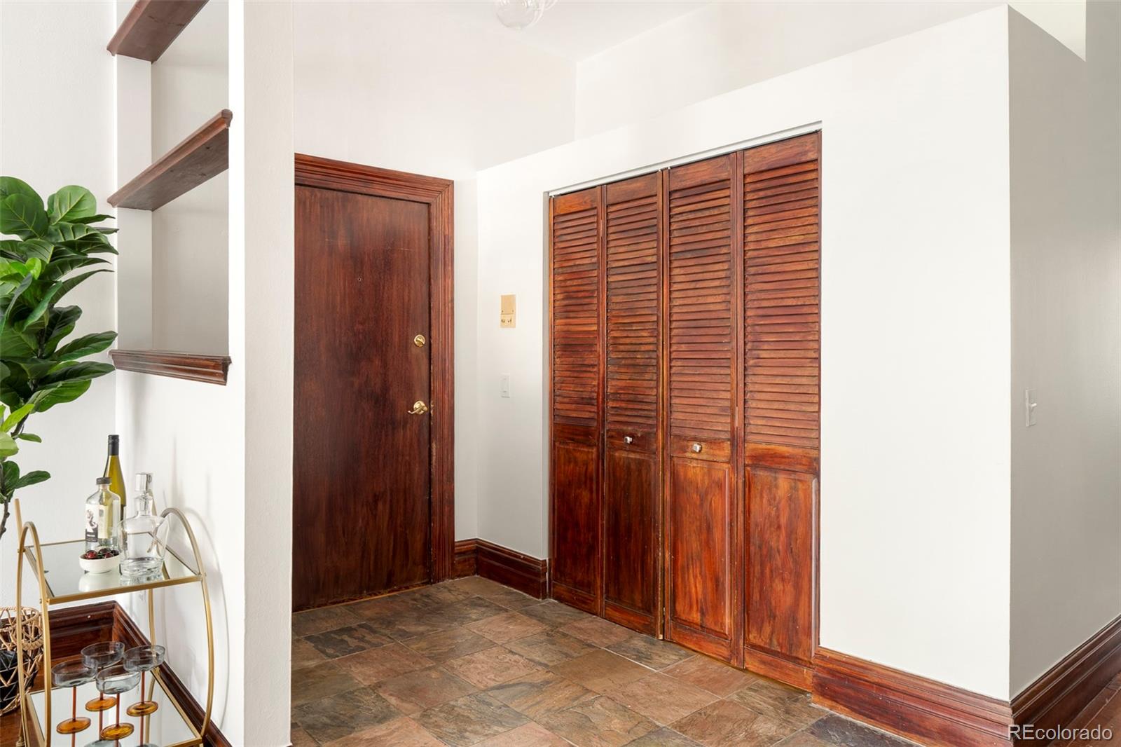 1001 E 17th Avenue Unit: 14