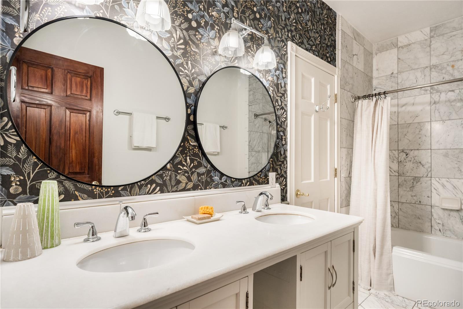 1001 E 17th Avenue Unit: 14