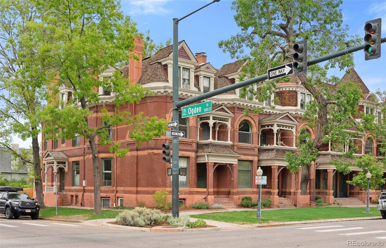 1001 E 17th Avenue Unit: 14