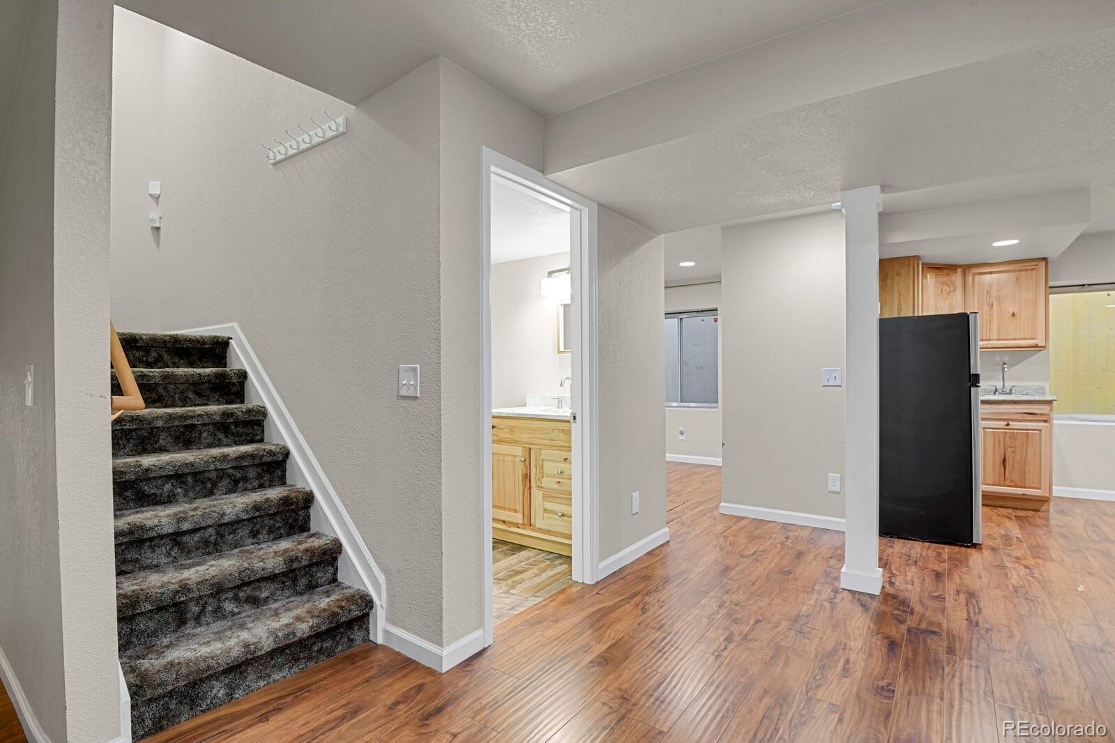 2668 S Troy