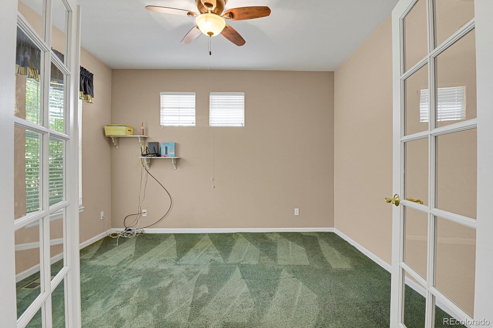 2668 S Troy