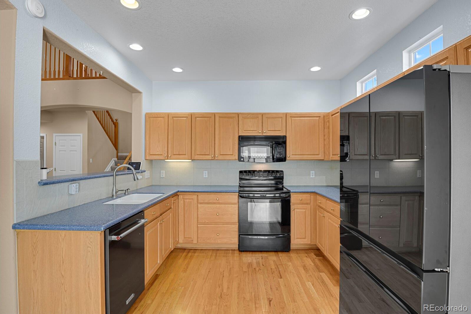 2668 S Troy