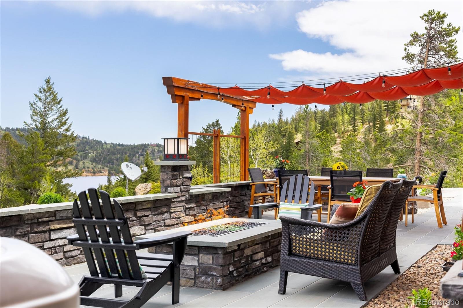 239 Big Springs Point