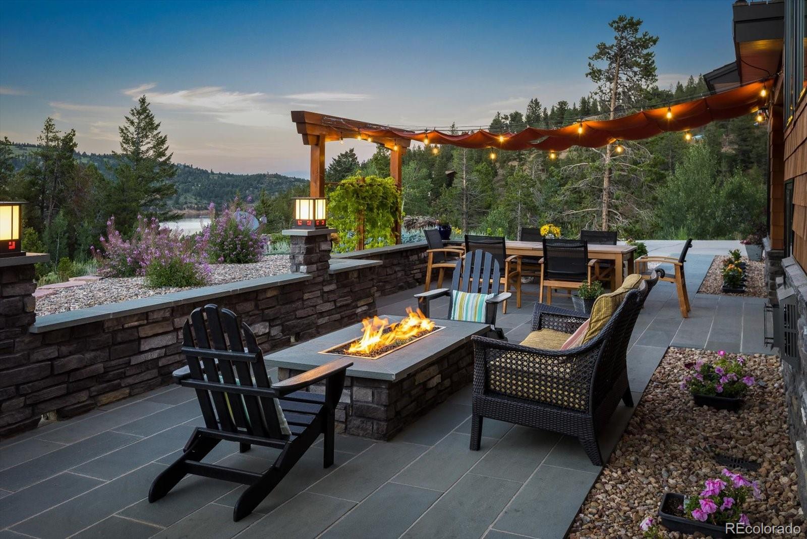 239 Big Springs Point