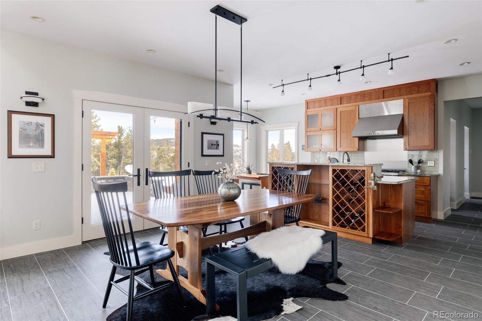 239 Big Springs Point