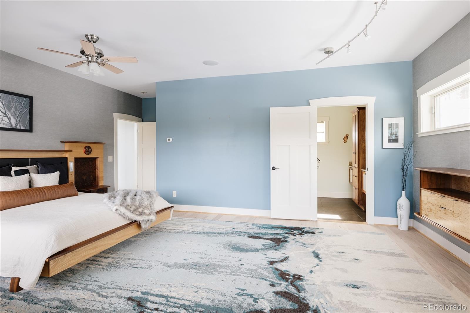 239 Big Springs Point