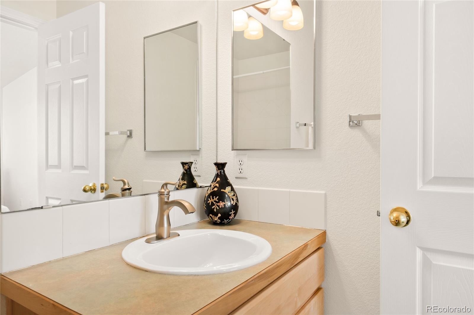 818 S Terry Street Unit: B9