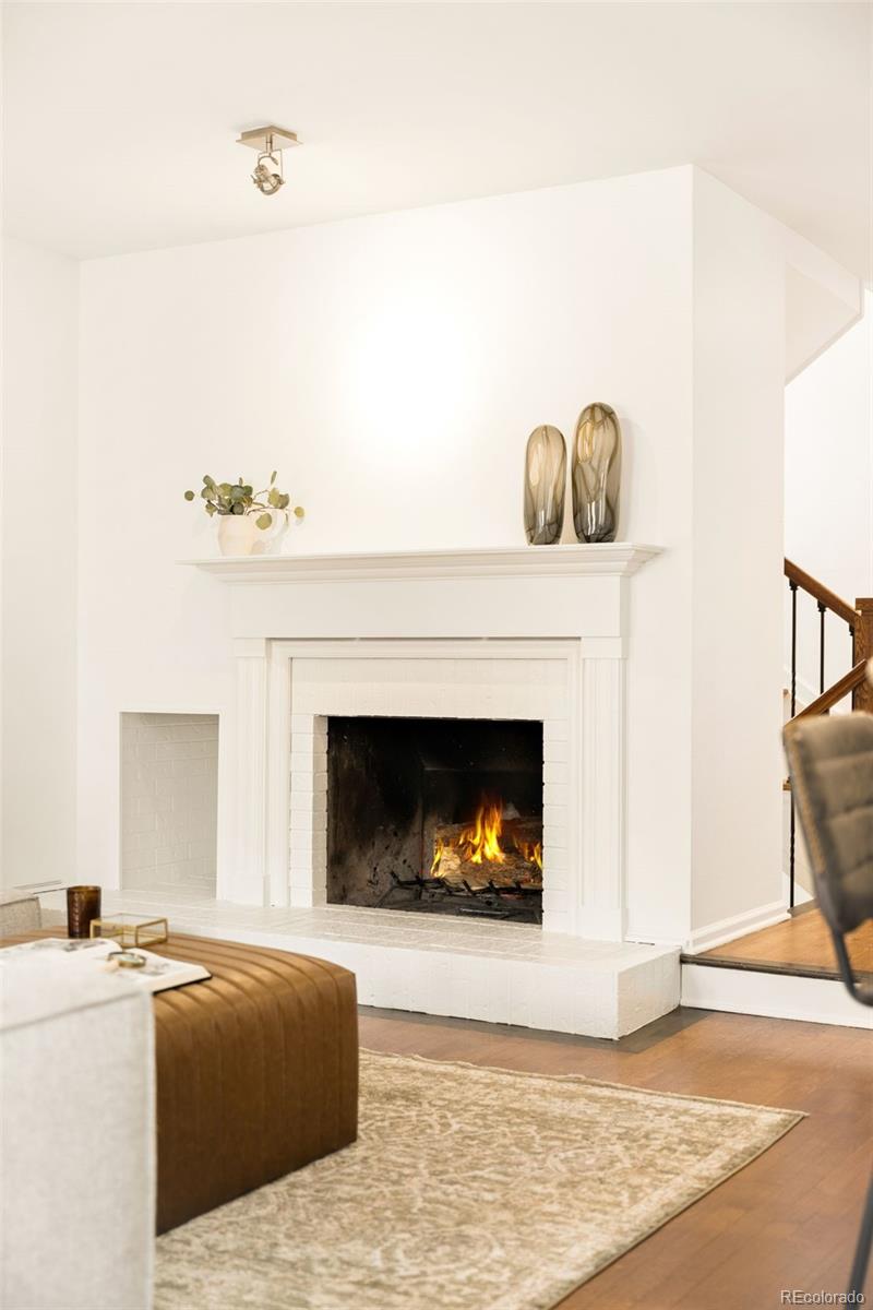 999 N Emerson Street Unit: 11