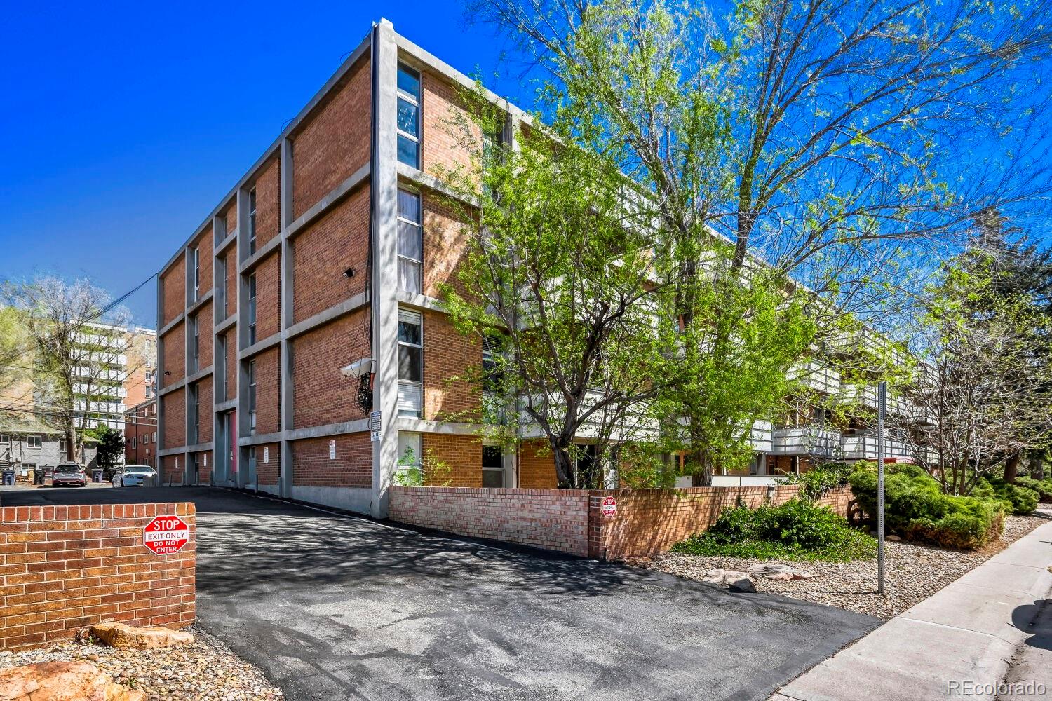 2500 S York Street Unit: 402