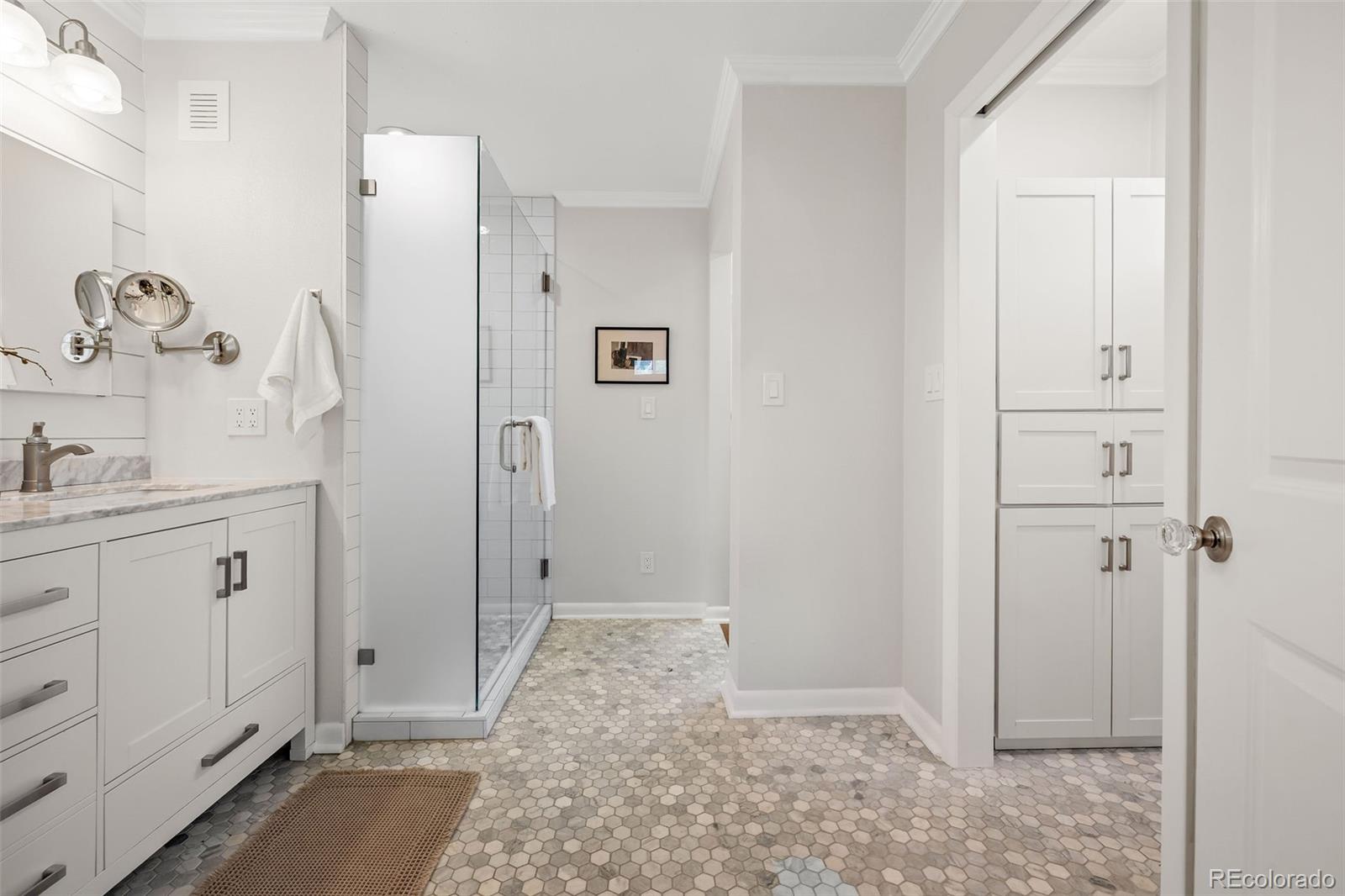 3941 S Dahlia Street