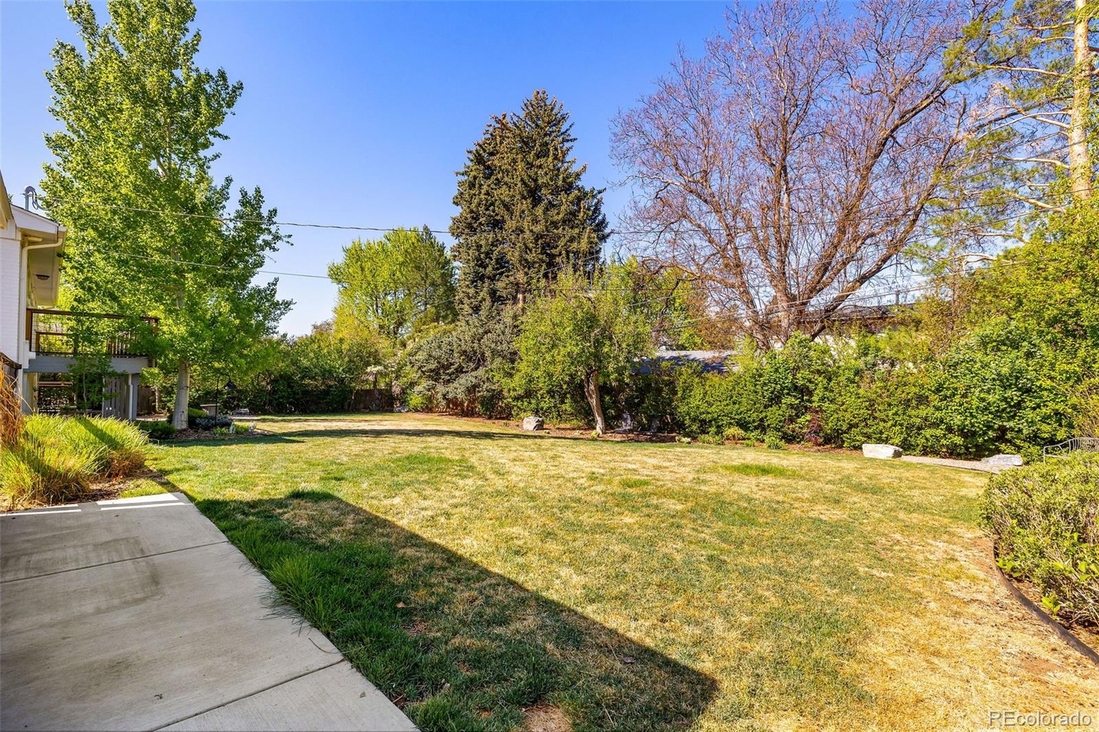 3941 S Dahlia Street