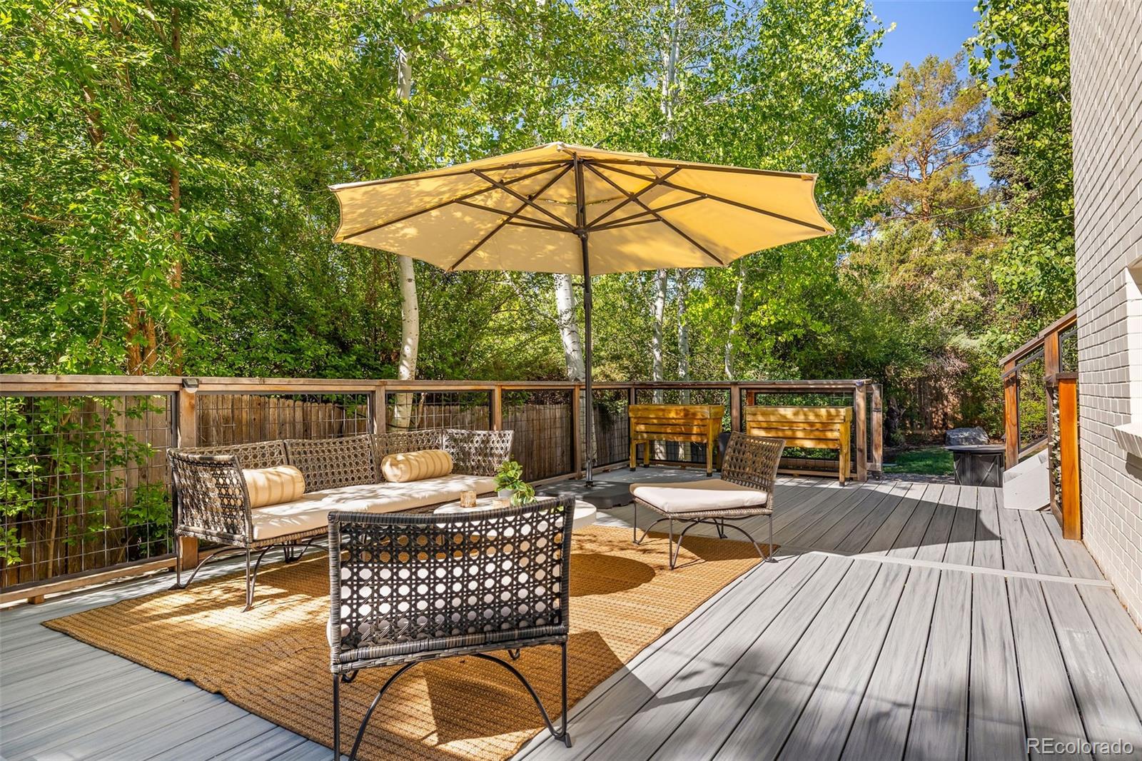 3941 S Dahlia Street