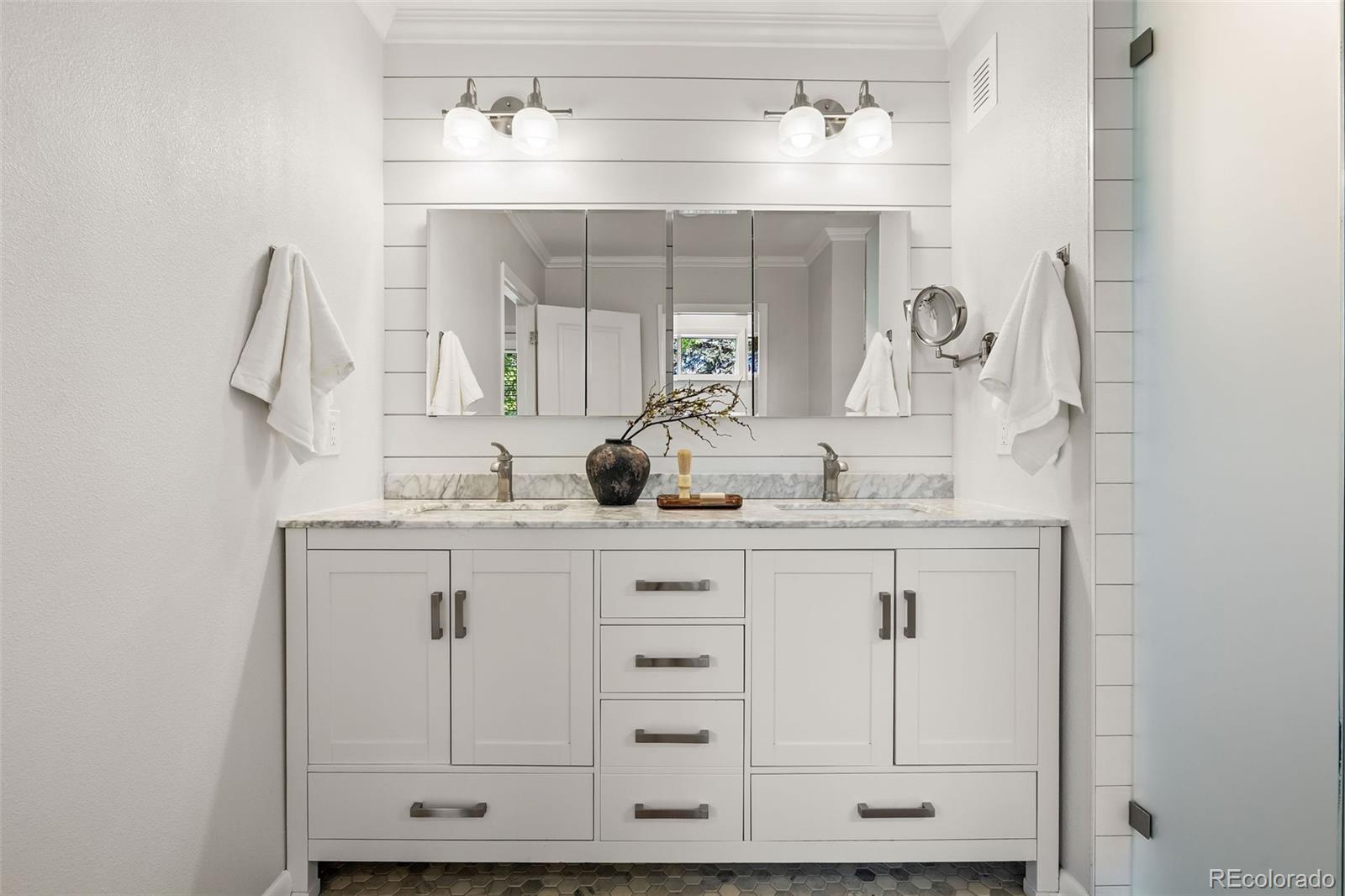 3941 S Dahlia Street