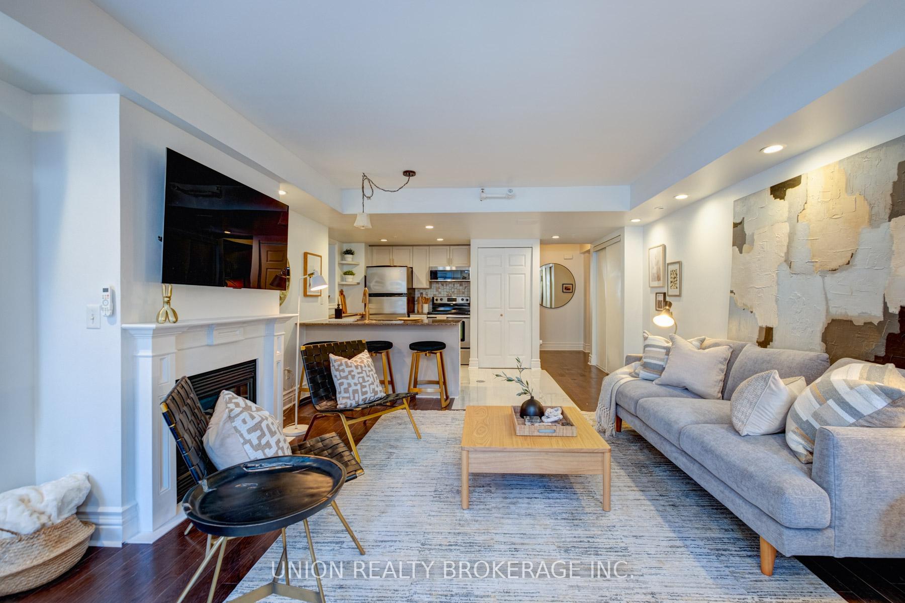 #M1 - 539 Jarvis Street
