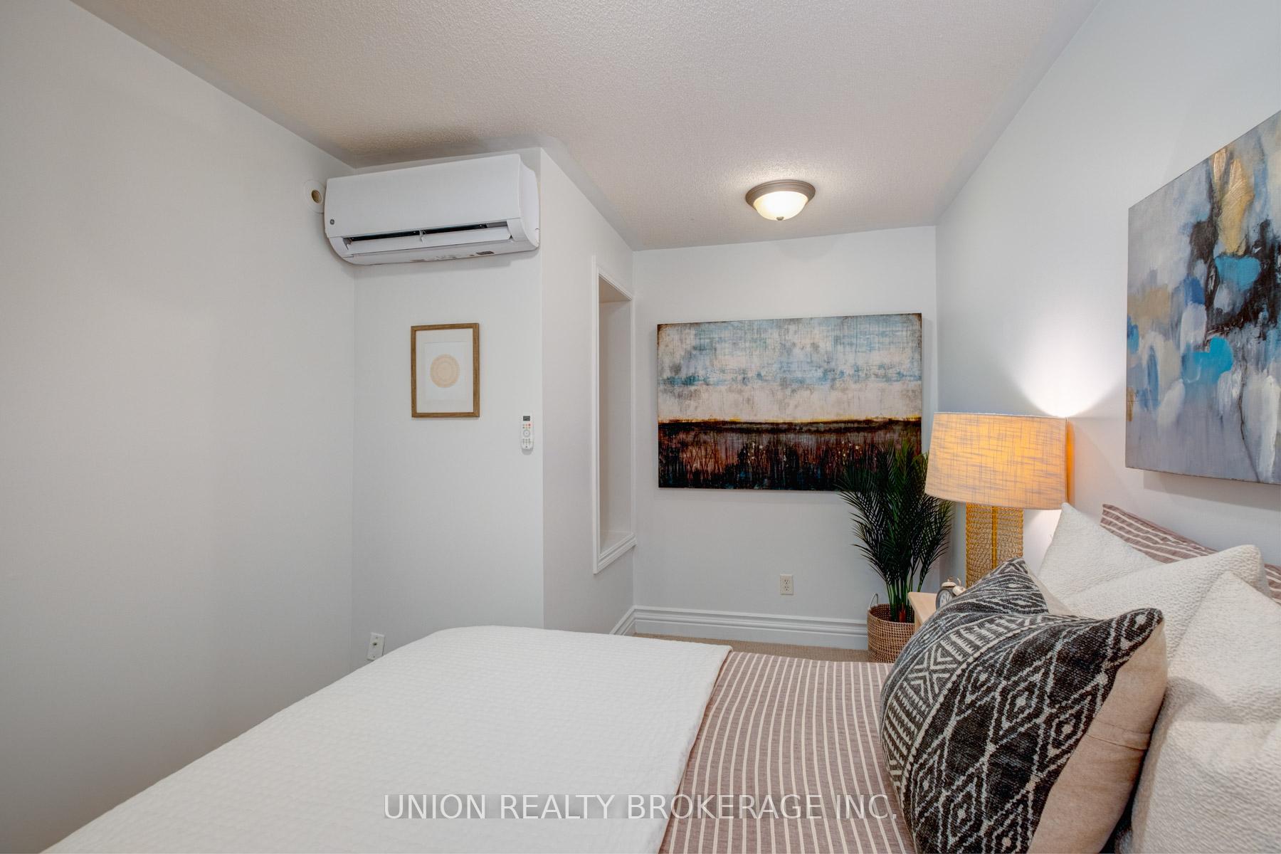 #M1 - 539 Jarvis Street
