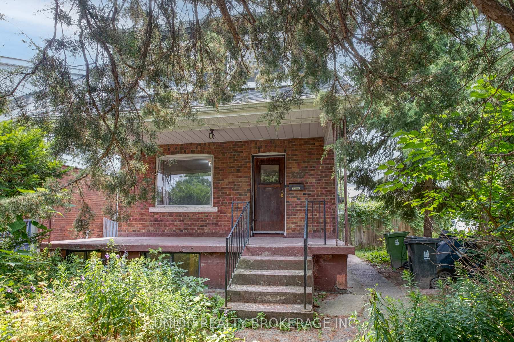 387 Millwood Road, Toronto C10