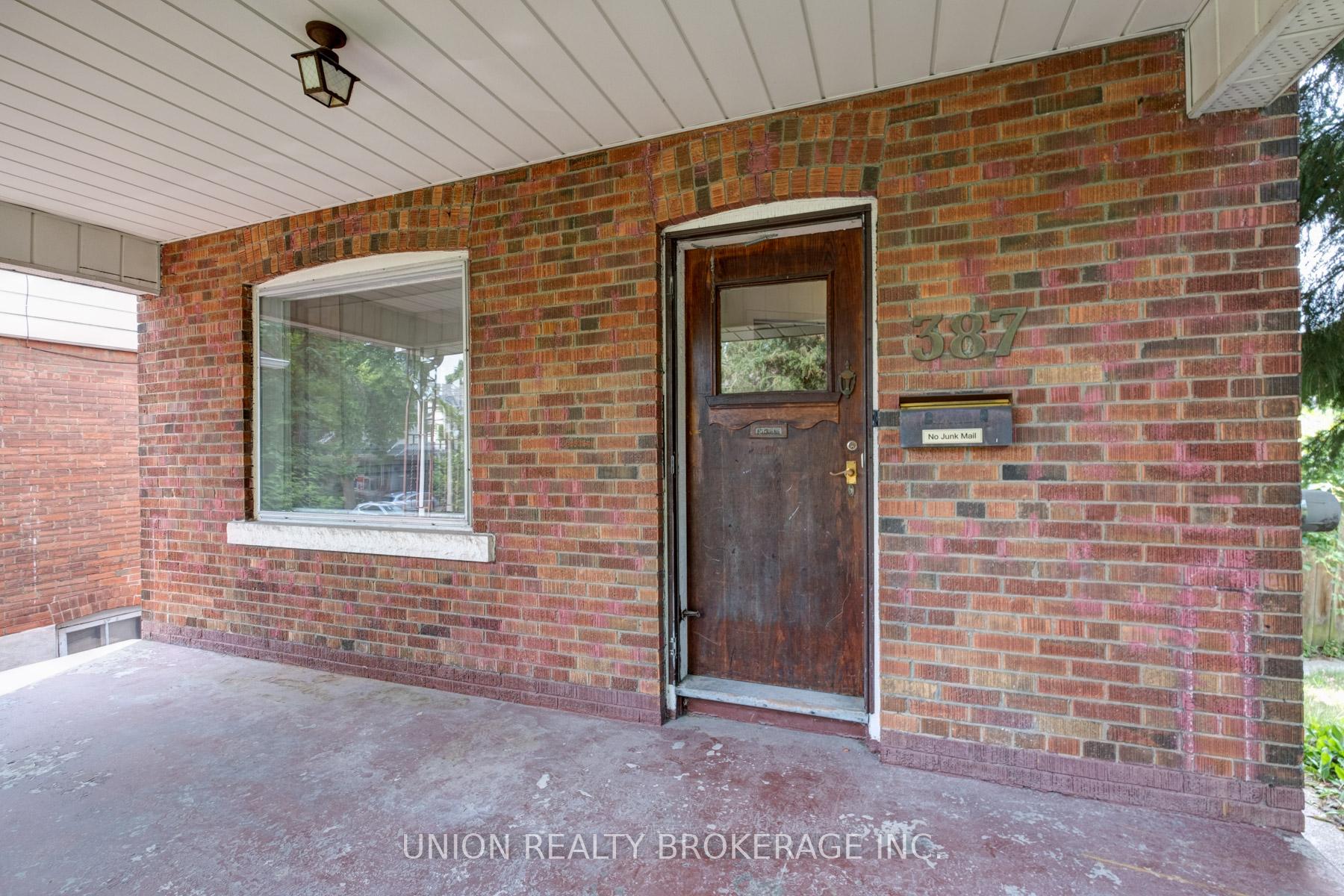 387 Millwood Road, Toronto C10