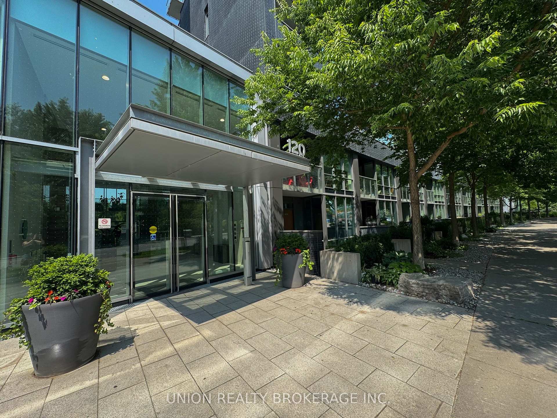120 Bayview Avenue Unit N913