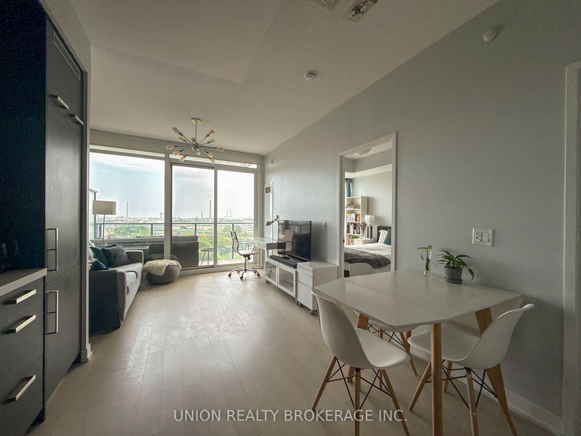 120 Bayview Avenue Unit N913
