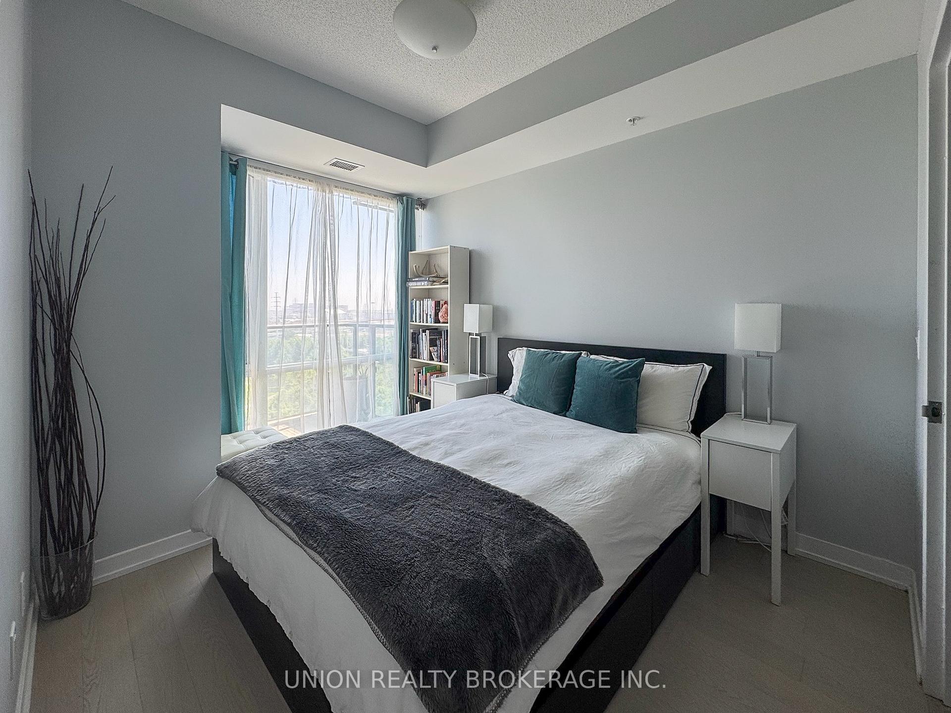 120 Bayview Avenue Unit N913