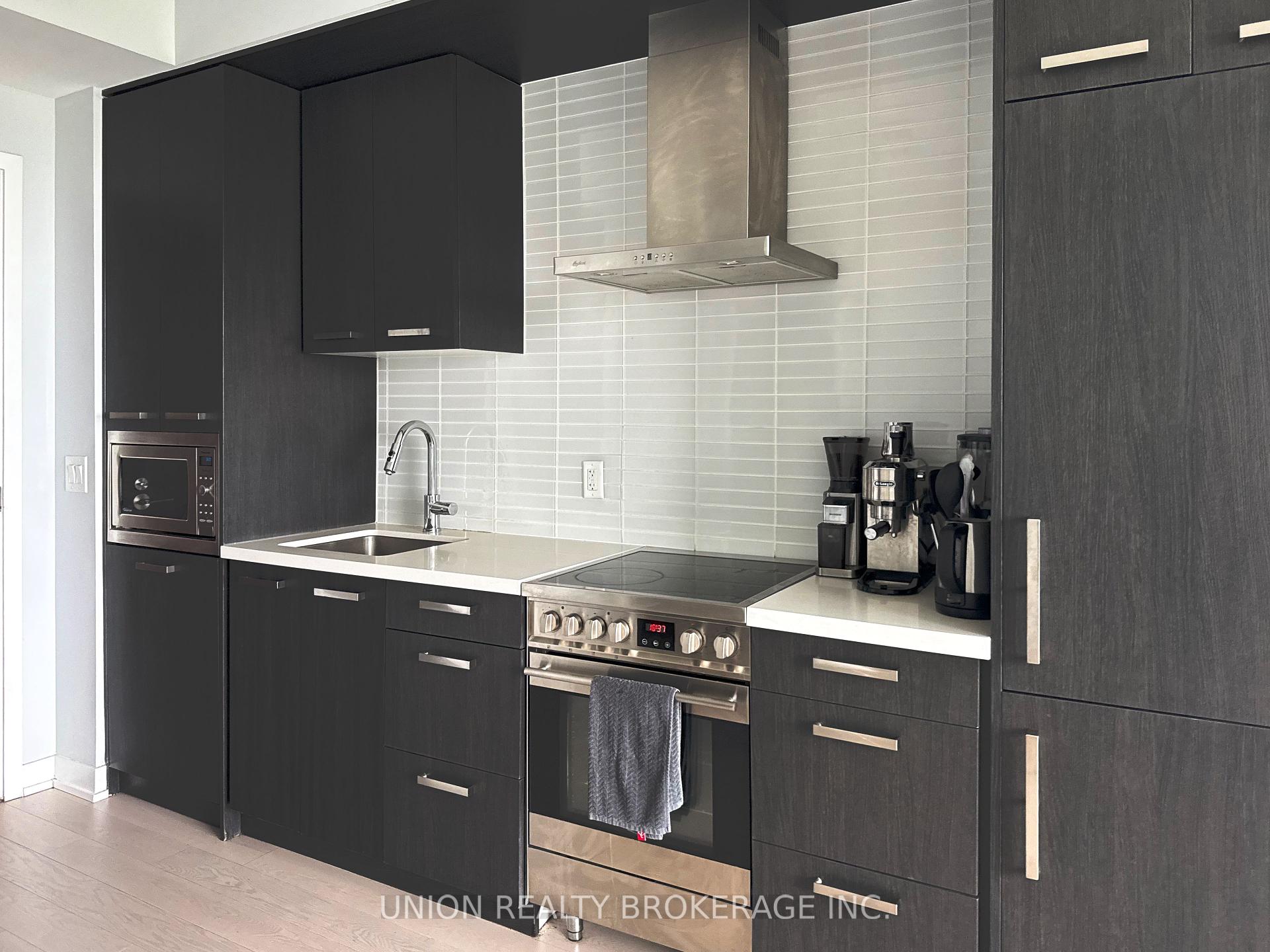 120 Bayview Avenue Unit N913