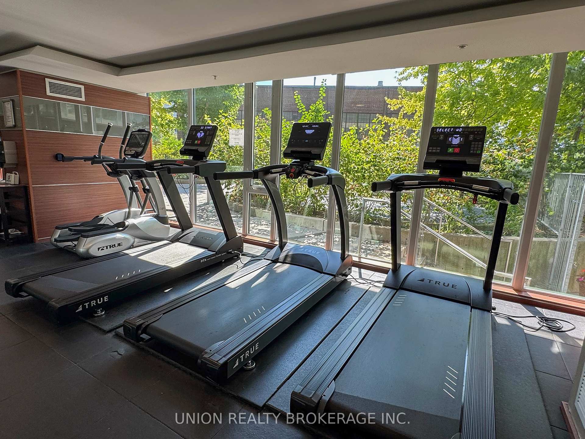 120 Bayview Avenue Unit N913
