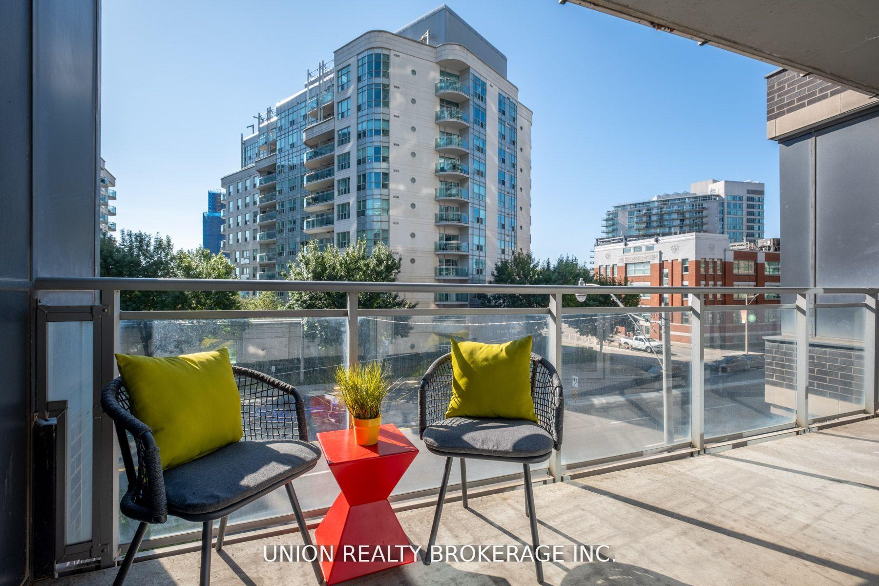 38 Dan Leckie Way Suite 318