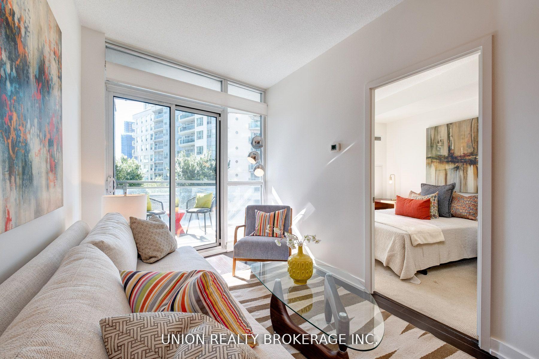 38 Dan Leckie Way Suite 318