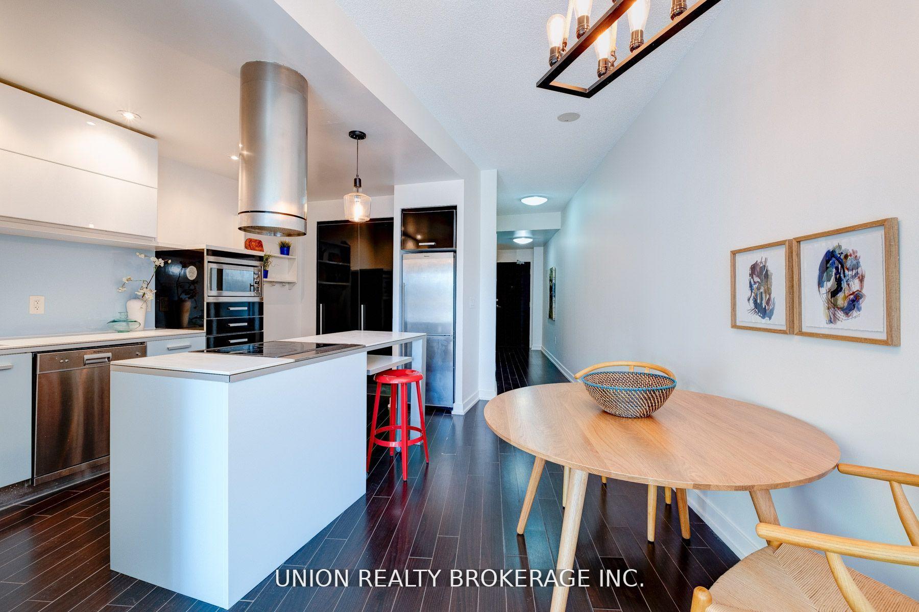 38 Dan Leckie Way Suite 318
