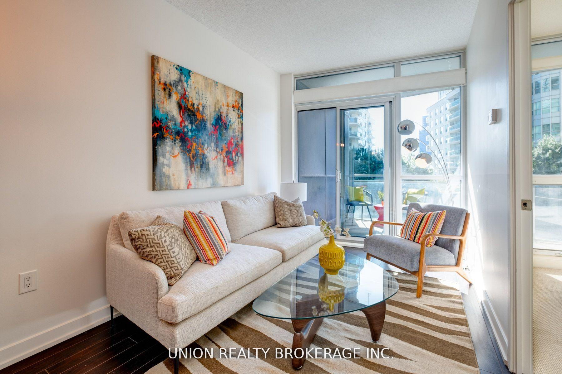38 Dan Leckie Way Suite 318
