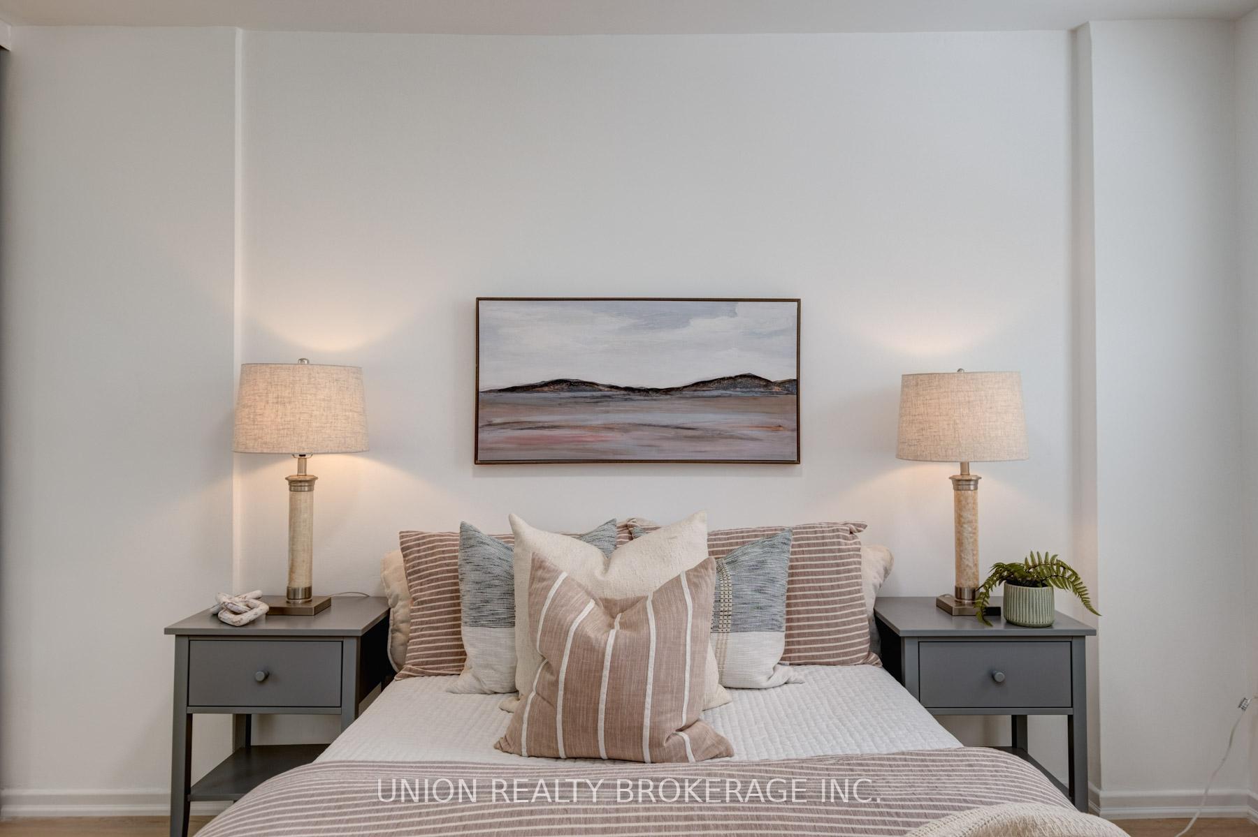 70 Old Sheppard Avenue 103