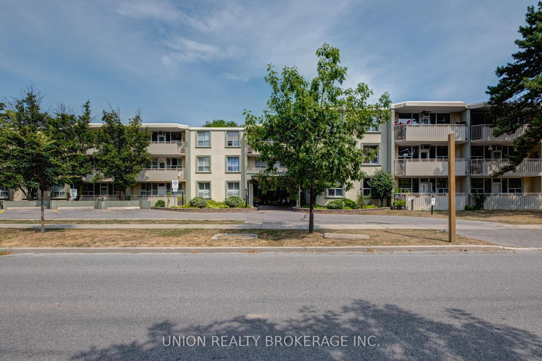 70 Old Sheppard Avenue 103