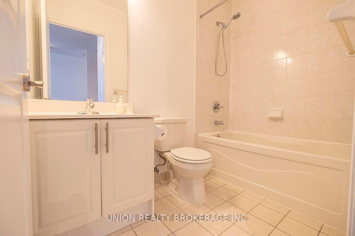 133 Wynford Drive 105