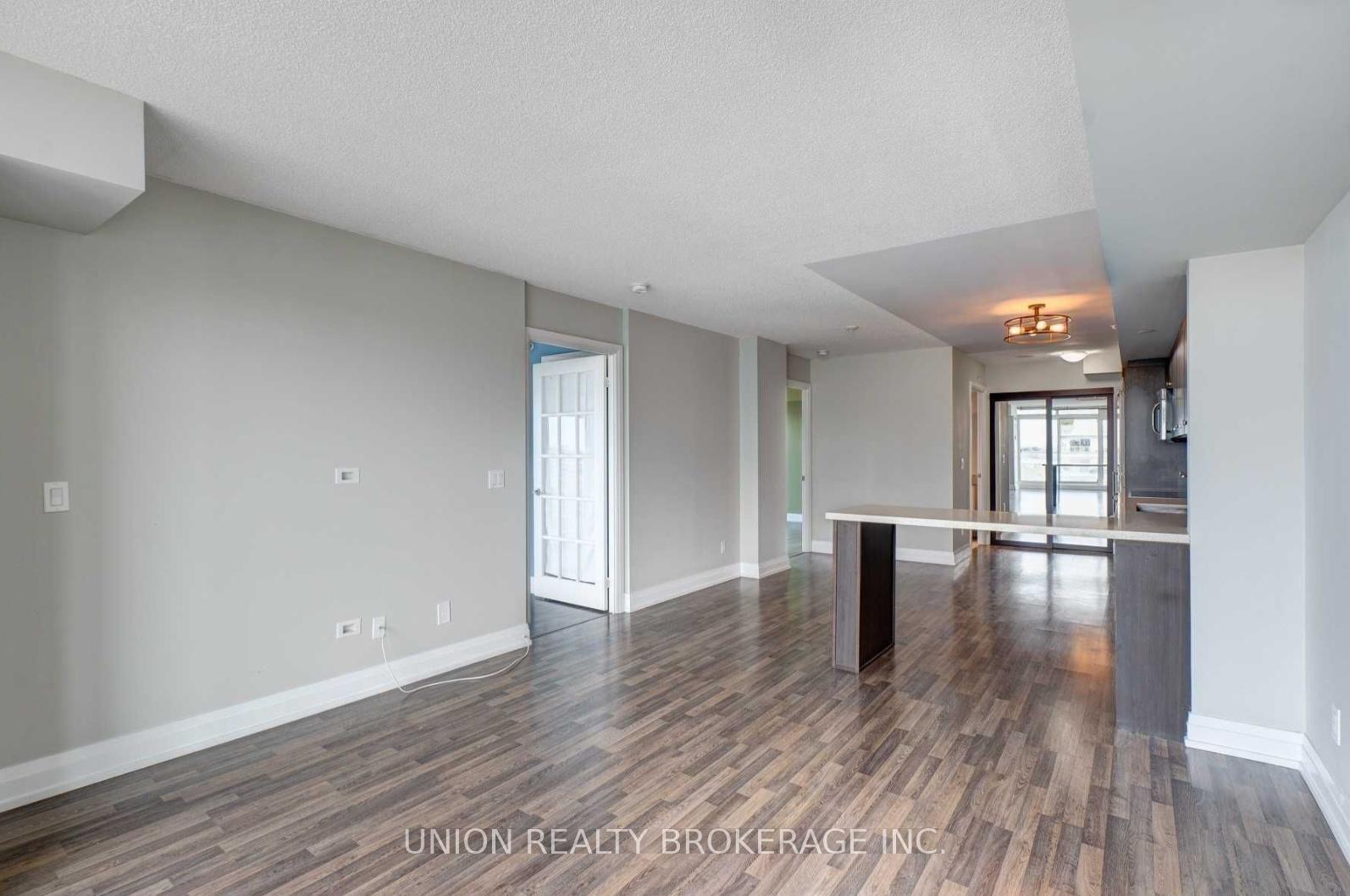 555 Wilson Avenue E1202