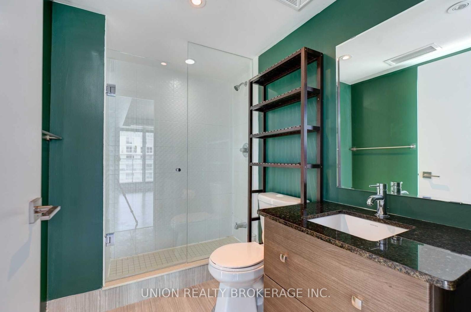 555 Wilson Avenue E1202