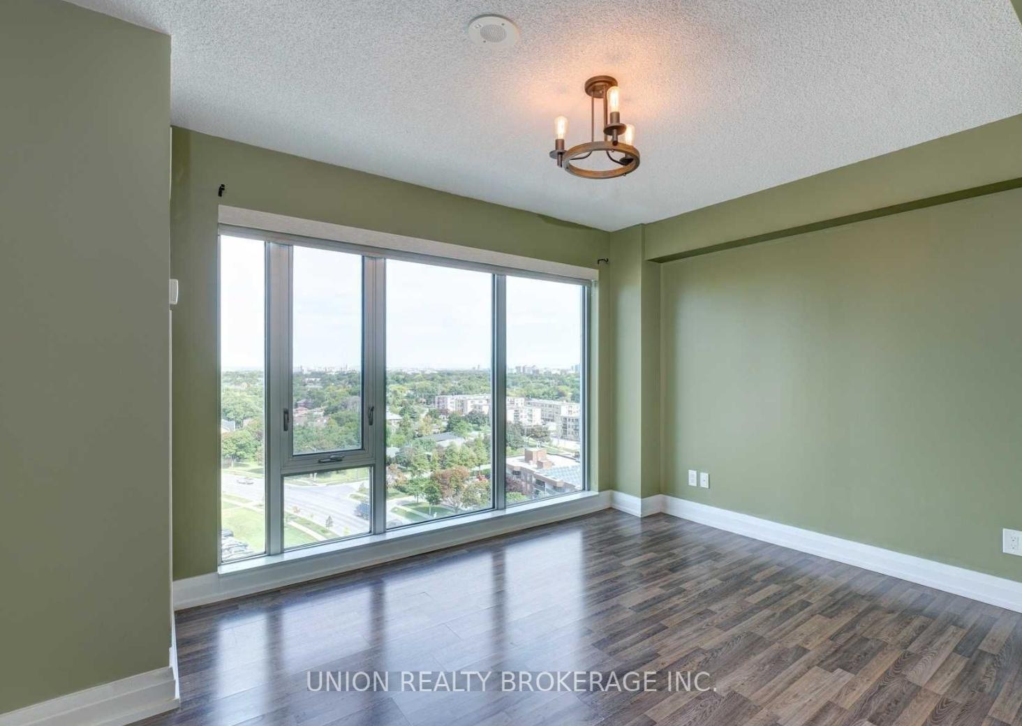 555 Wilson Avenue E1202