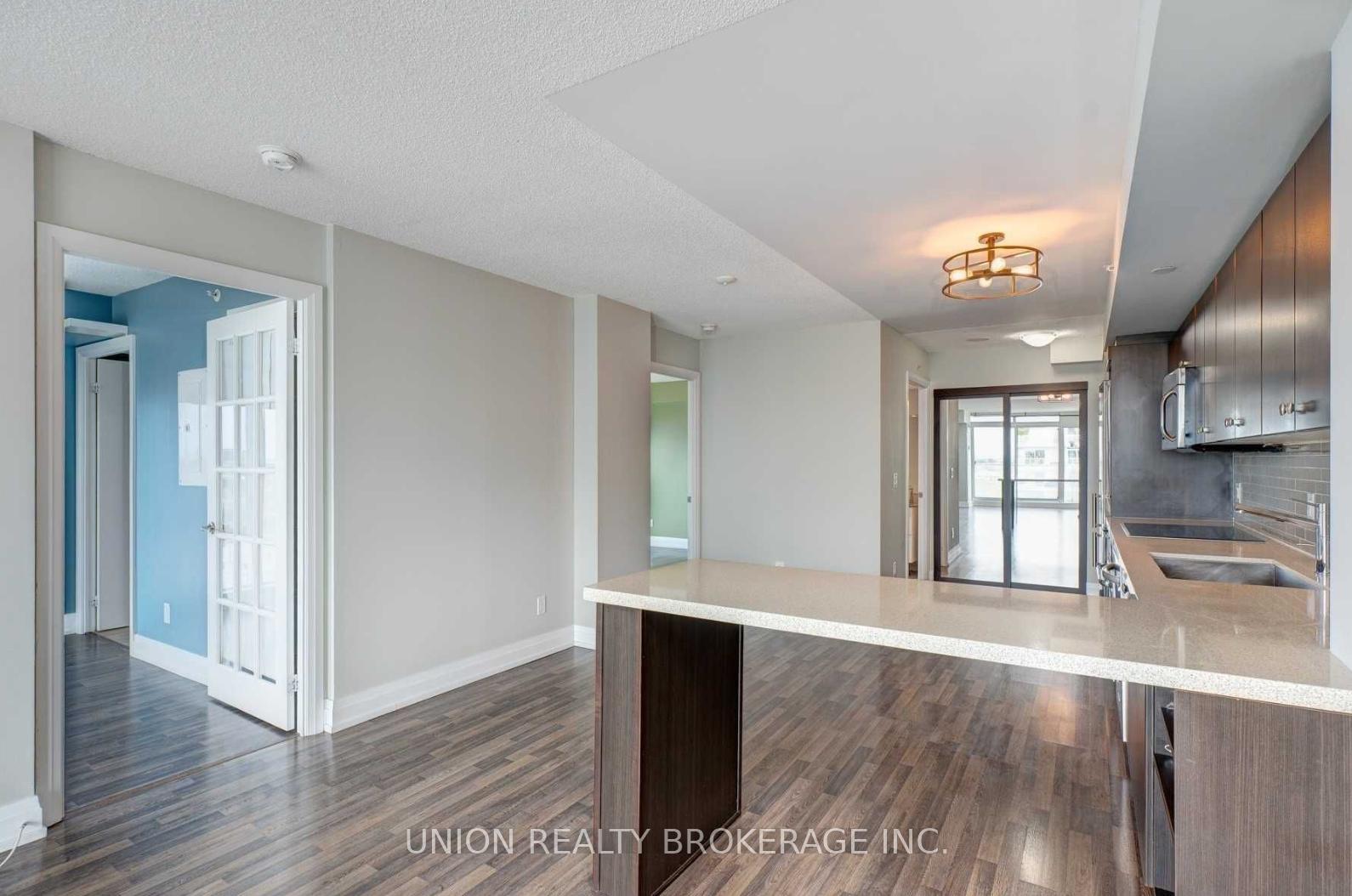 555 Wilson Avenue E1202
