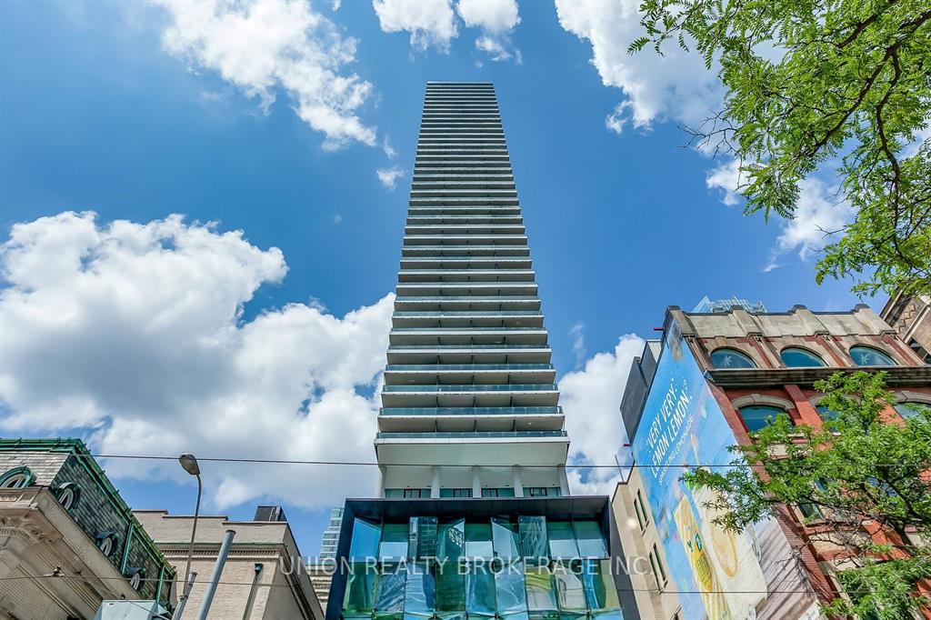 224 King Street W 1505, Toronto C01 Unit: 1505