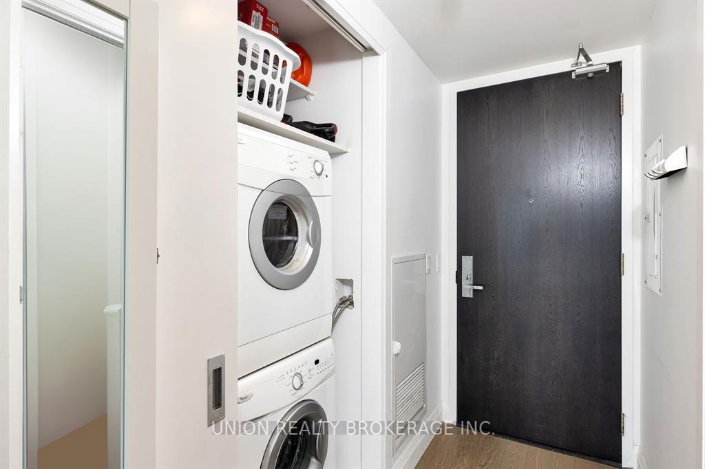 224 King Street W 1505, Toronto C01 Unit: 1505