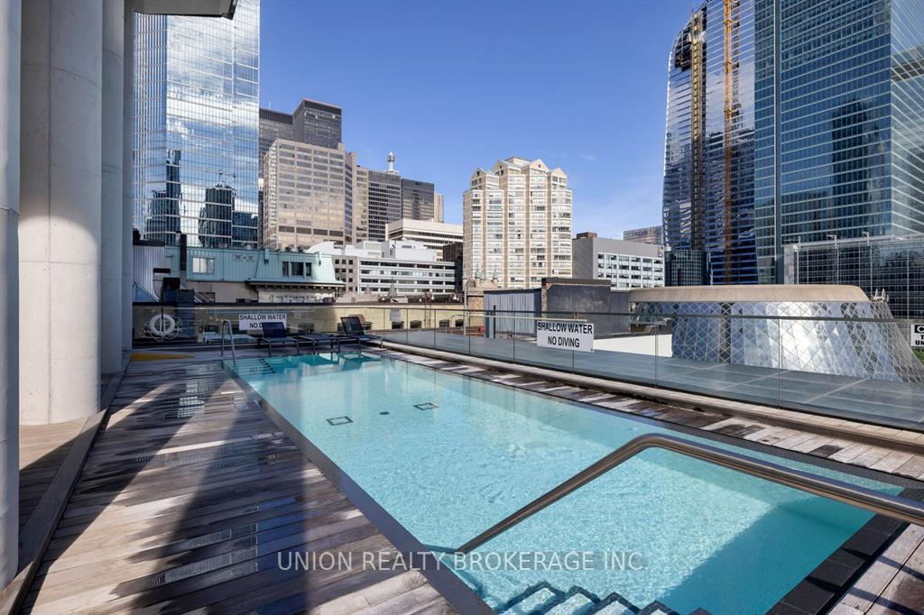 224 King Street W 1505, Toronto C01 Unit: 1505