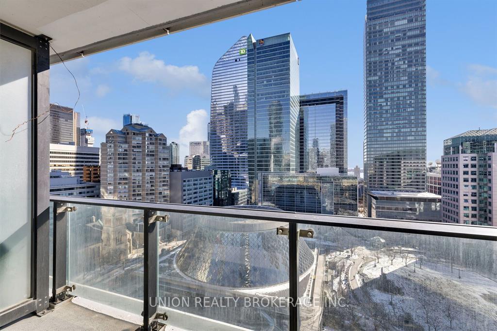 224 King Street W 1505, Toronto C01 Unit: 1505