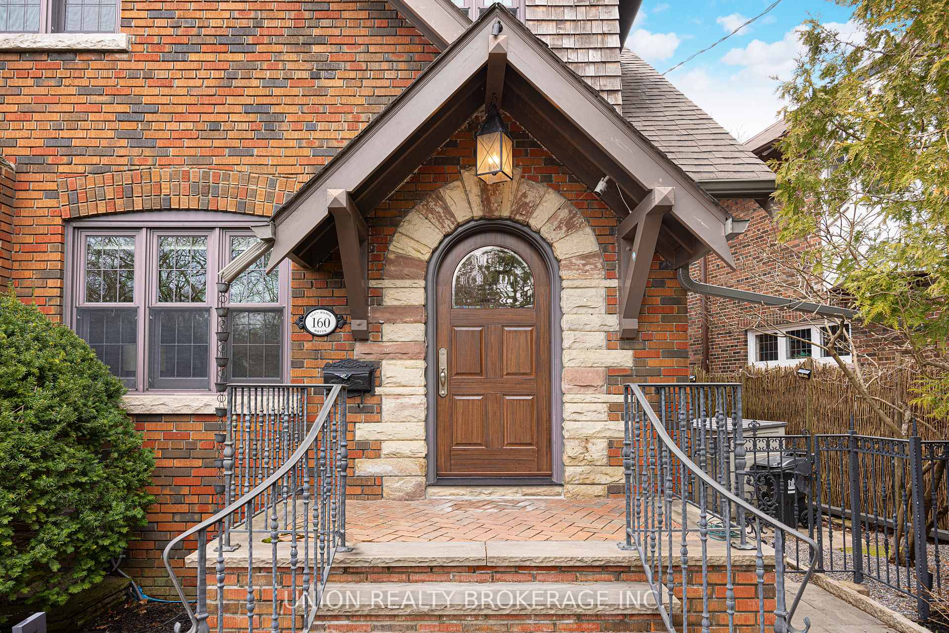 160 Glen Manor Drive, Toronto