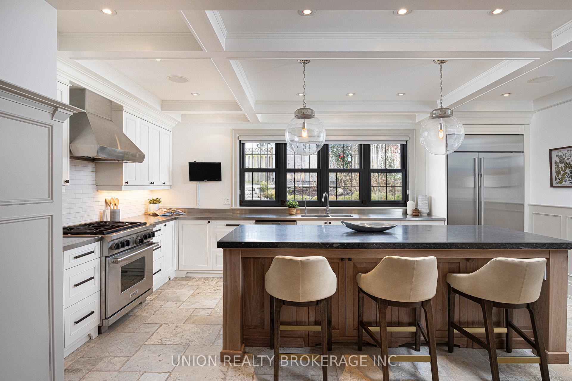 160 Glen Manor Drive, Toronto