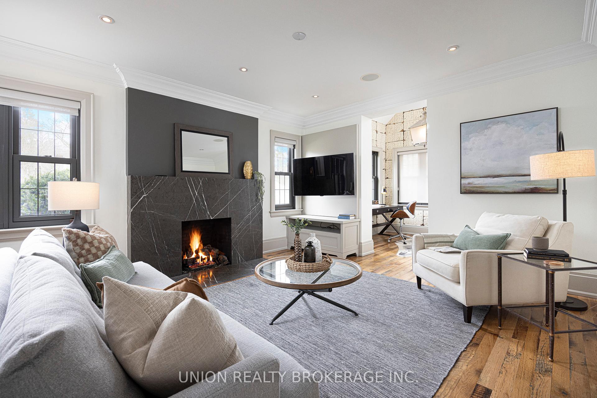 160 Glen Manor Drive, Toronto